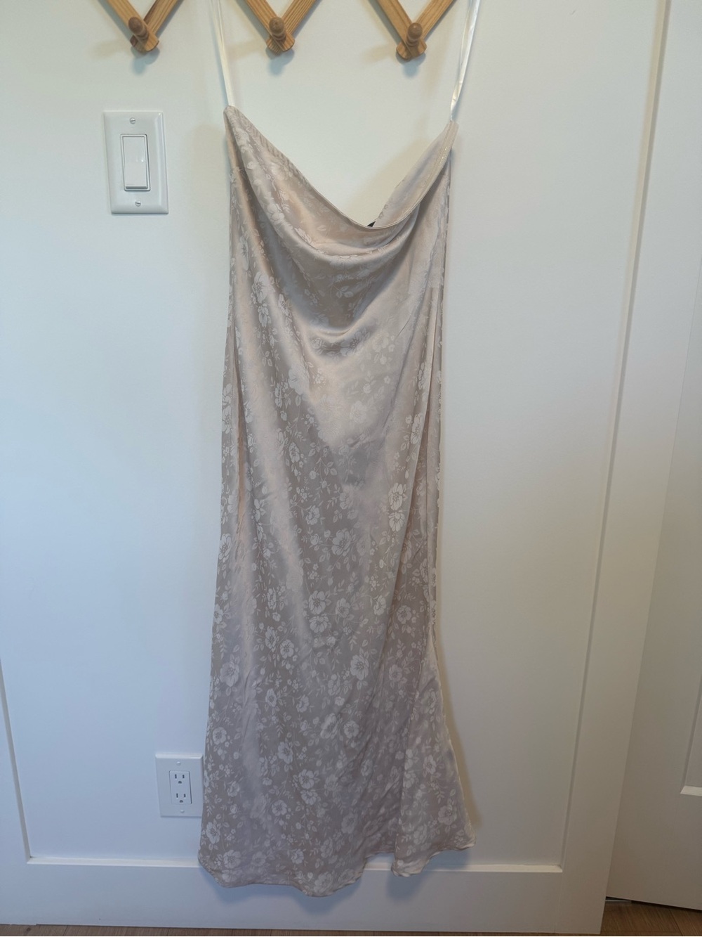 Princess Polly - Salvin Strapless Maxi Dress - Champagne